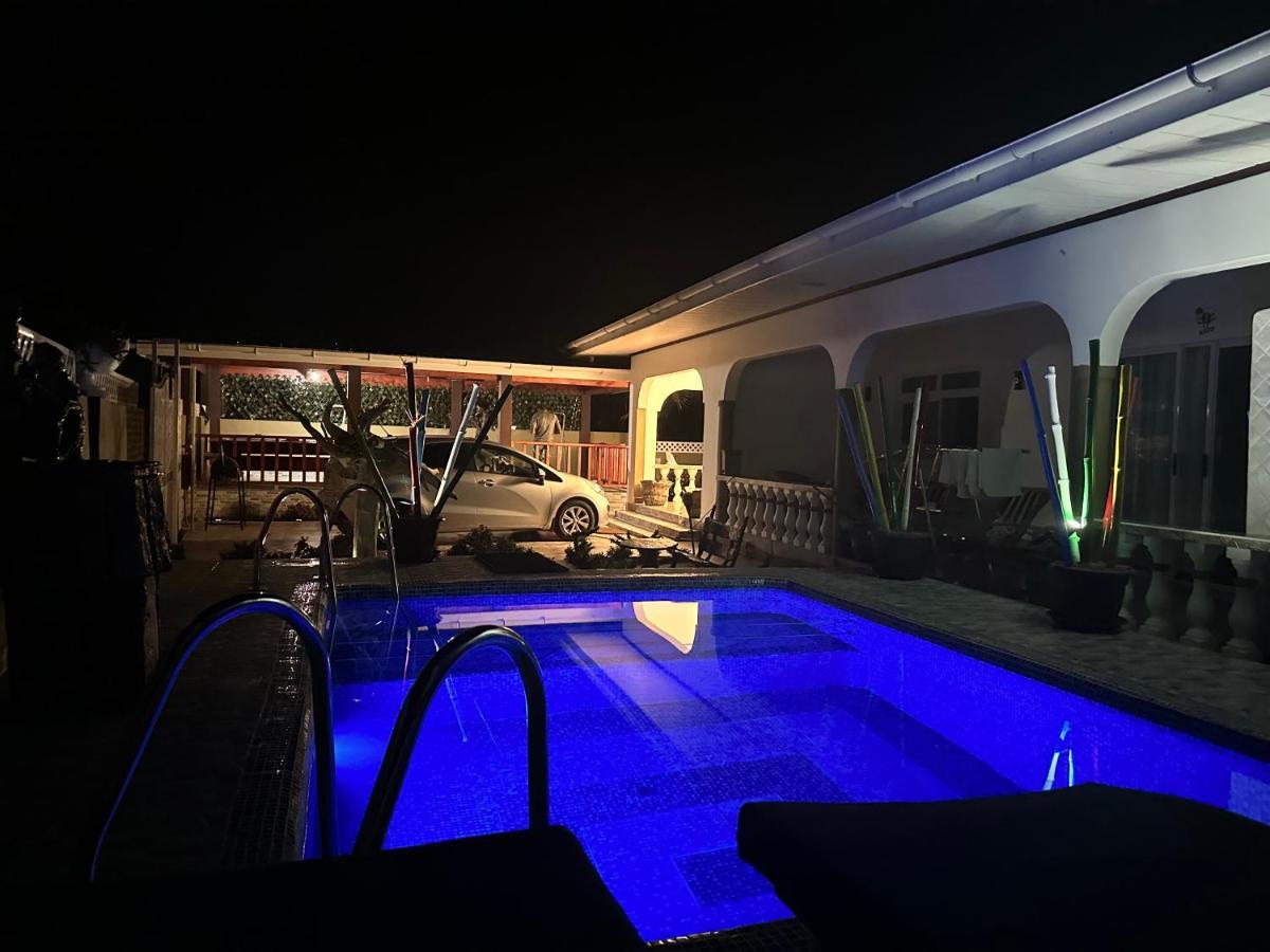 גרנד אנס Happy Stay Villa מראה חיצוני תמונה